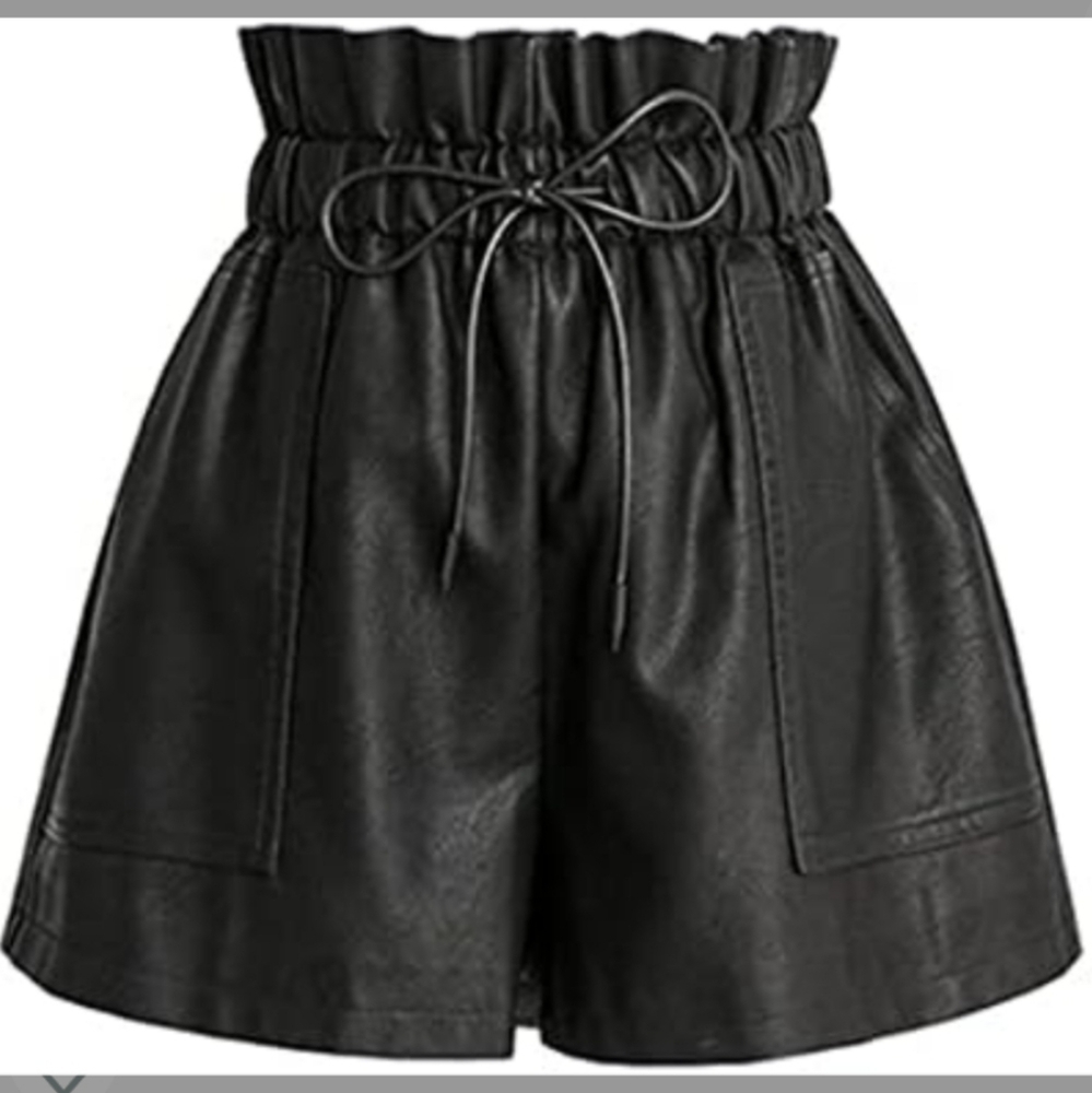 Women's High Waisted Wide Leg Black Faux Leather Shorts Size 2XL Casual Chic